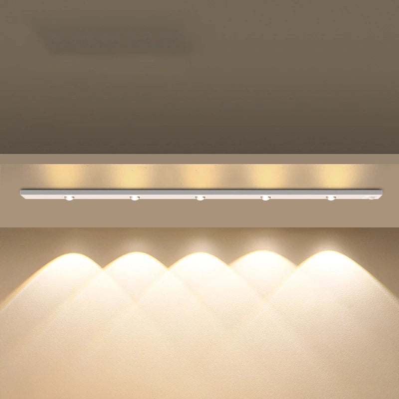 Lampe intelligente rechargeable avec détecteur automatique de mouvement